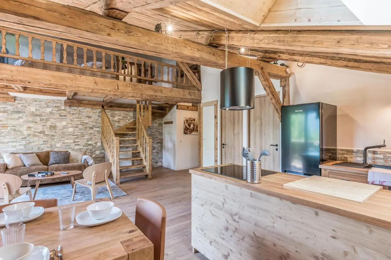 Appartement La Pause De L'Ours - Welkeys Combloux 0*,  France